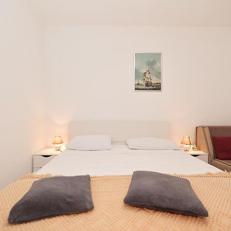 Apartment Pantalon, Big Terrace And Free Parking Задар Екстериор снимка