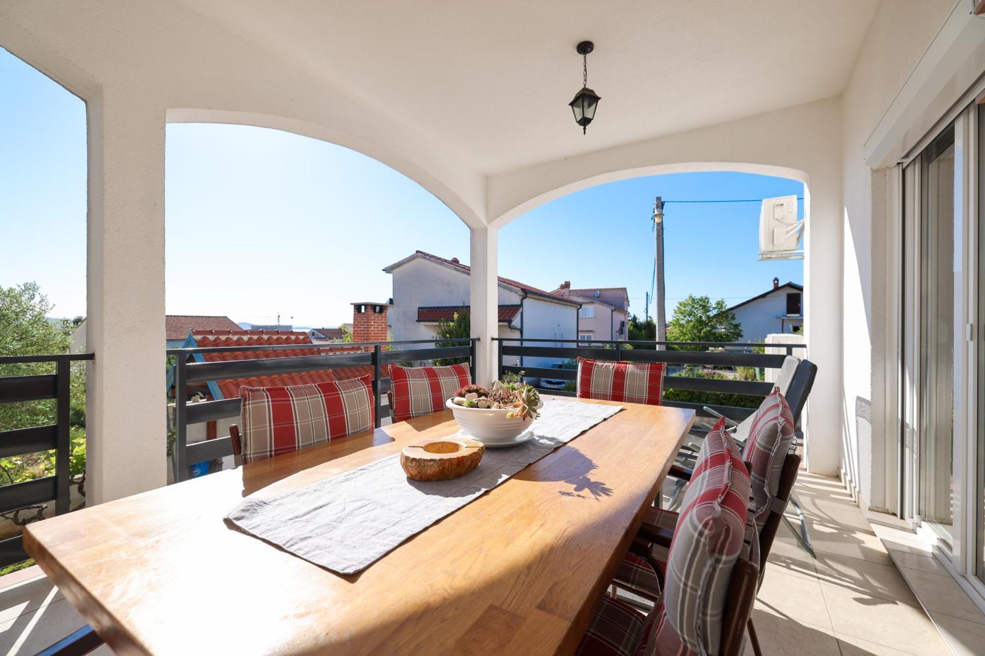 Apartment Pantalon, Big Terrace And Free Parking Задар Екстериор снимка